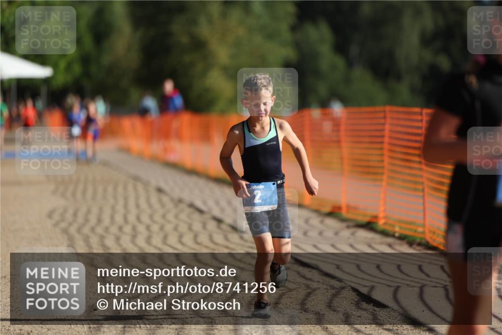 07.09.2025 - 19. Norderstedt Triathlon Michael Strokosch http://msf.ph/oto/8741256 07.09.2025 09:15:15 Laufen 2, 23 meine-sportfotos.de