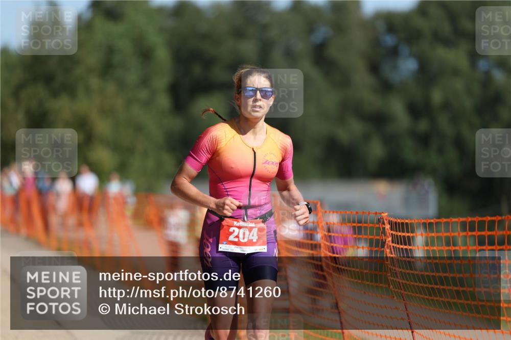 07.09.2025 - 19. Norderstedt Triathlon Michael Strokosch http://msf.ph/oto/8741260 07.09.2025 11:53:14 Laufen 204, 1174, 1203 meine-sportfotos.de