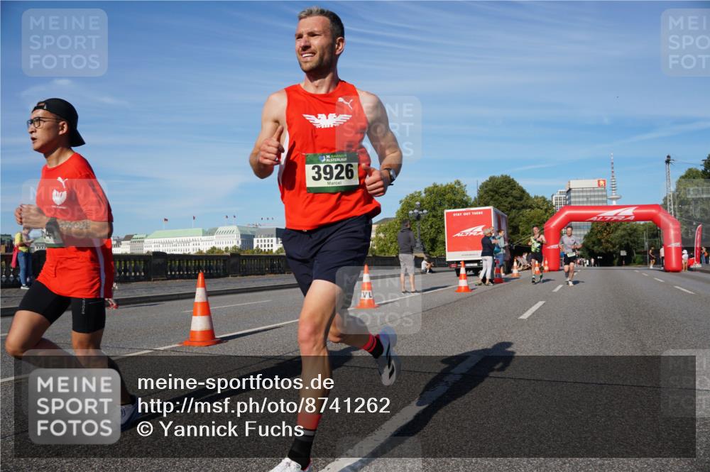 07.09.2025 - BARMER Alsterlauf Yannick Fuchs http://msf.ph/oto/8741262 07.09.2025 09:27:51 Laufen 36, 3926 meine-sportfotos.de