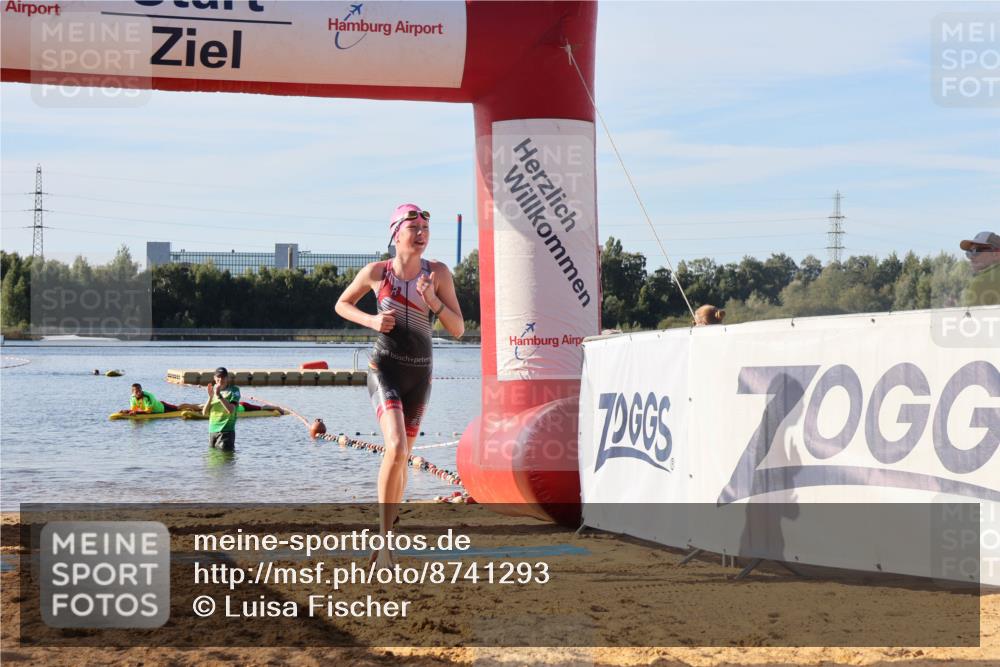07.09.2025 - 19. Norderstedt Triathlon Luisa Fischer http://msf.ph/oto/8741293 07.09.2025 09:32:41 Schwimmen 628 meine-sportfotos.de