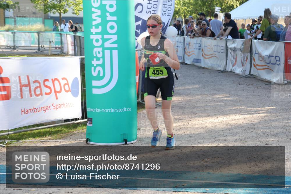 07.09.2025 - 19. Norderstedt Triathlon Luisa Fischer http://msf.ph/oto/8741296 07.09.2025 16:57:06 Ziel 455 meine-sportfotos.de
