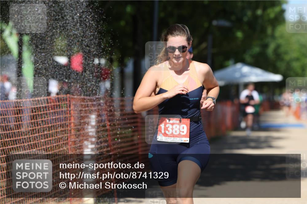 07.09.2025 - 19. Norderstedt Triathlon Michael Strokosch http://msf.ph/oto/8741329 07.09.2025 13:50:45 Laufen 219, 1389 meine-sportfotos.de