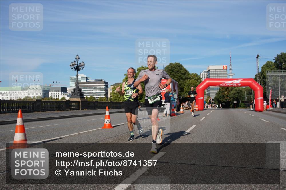 07.09.2025 - BARMER Alsterlauf Yannick Fuchs http://msf.ph/oto/8741357 07.09.2025 09:27:54 Laufen 8037, 4288 meine-sportfotos.de