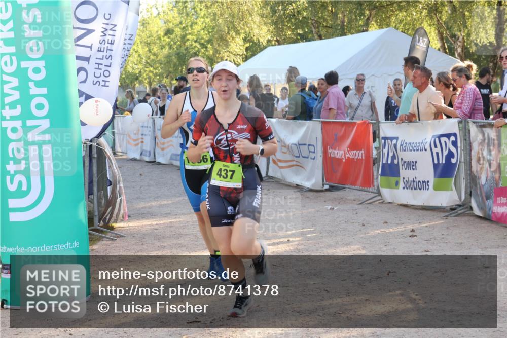 07.09.2025 - 19. Norderstedt Triathlon Luisa Fischer http://msf.ph/oto/8741378 07.09.2025 16:57:34 Ziel 437, 1056 meine-sportfotos.de
