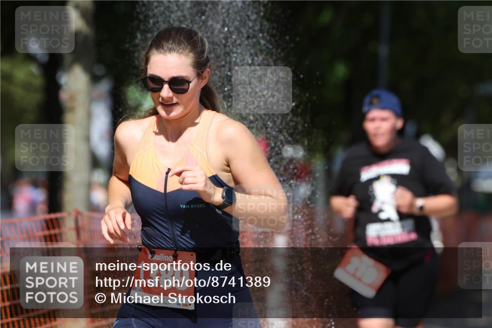 07.09.2025 - 19. Norderstedt Triathlon Michael Strokosch http://msf.ph/oto/8741389 07.09.2025 13:50:46 Laufen 219, 1389 meine-sportfotos.de