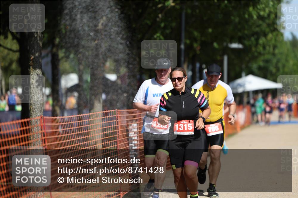 07.09.2025 - 19. Norderstedt Triathlon Michael Strokosch http://msf.ph/oto/8741428 07.09.2025 12:31:49 Laufen 168, 795, 898, 1282, 1315 meine-sportfotos.de