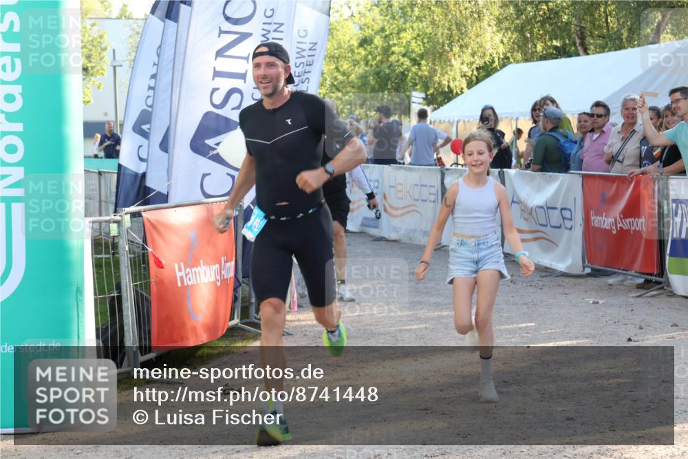 07.09.2025 - 19. Norderstedt Triathlon Luisa Fischer http://msf.ph/oto/8741448 07.09.2025 16:57:51 Ziel 1415 meine-sportfotos.de