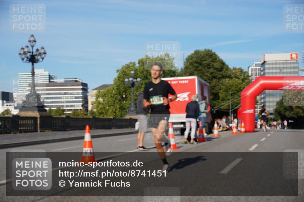 07.09.2025 - BARMER Alsterlauf Yannick Fuchs http://msf.ph/oto/8741451 07.09.2025 09:27:56 Laufen  meine-sportfotos.de