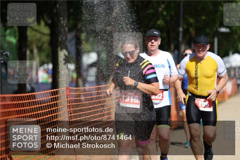 07.09.2025 - 19. Norderstedt Triathlon Michael Strokosch http://msf.ph/oto/8741464 07.09.2025 12:31:50 Laufen 168, 795, 1282, 1315 meine-sportfotos.de
