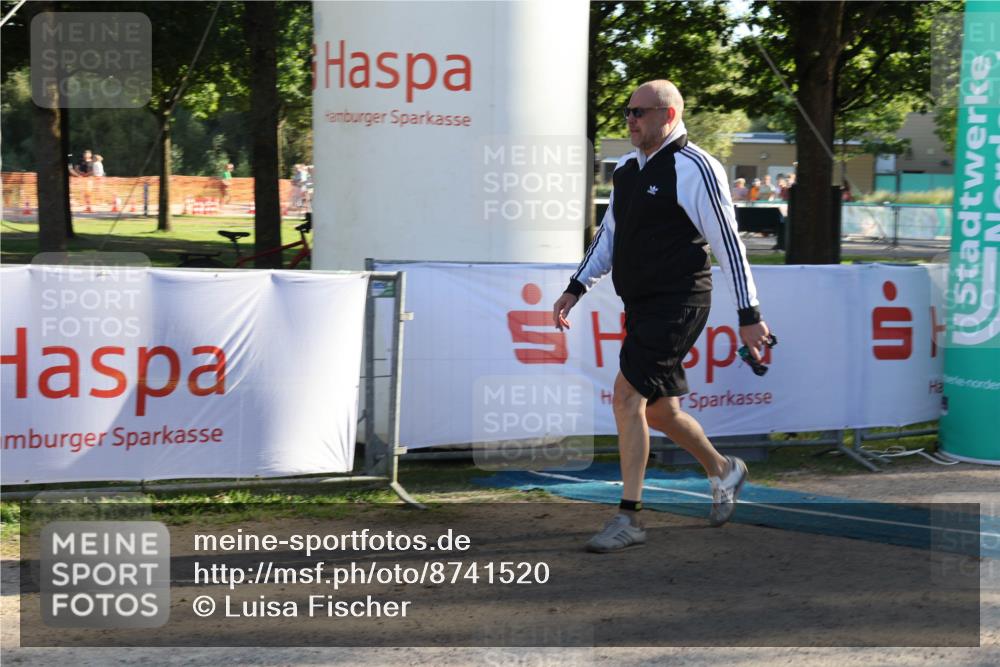 07.09.2025 - 19. Norderstedt Triathlon Luisa Fischer http://msf.ph/oto/8741520 07.09.2025 16:57:58 Ziel 1415, 1516 meine-sportfotos.de