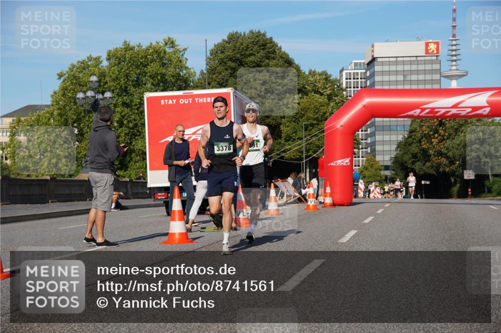 07.09.2025 - BARMER Alsterlauf Yannick Fuchs http://msf.ph/oto/8741561 07.09.2025 09:28:01 Laufen 3378, 391 meine-sportfotos.de