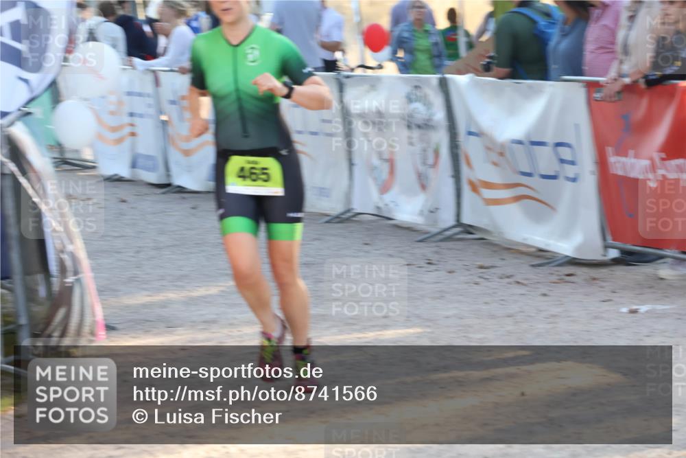 07.09.2025 - 19. Norderstedt Triathlon Luisa Fischer http://msf.ph/oto/8741566 07.09.2025 16:58:18 Ziel 465 meine-sportfotos.de