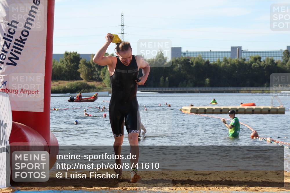 07.09.2025 - 19. Norderstedt Triathlon Luisa Fischer http://msf.ph/oto/8741610 07.09.2025 10:04:28 Schwimmen 1138 meine-sportfotos.de