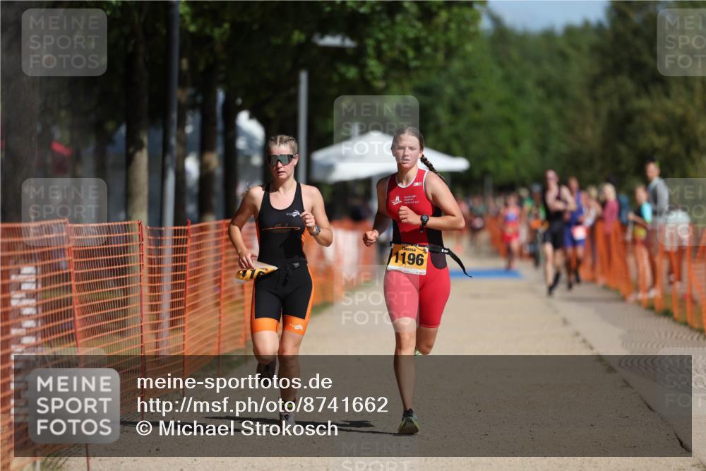 07.09.2025 - 19. Norderstedt Triathlon Michael Strokosch http://msf.ph/oto/8741662 07.09.2025 11:54:05 Laufen 1168, 1196 meine-sportfotos.de