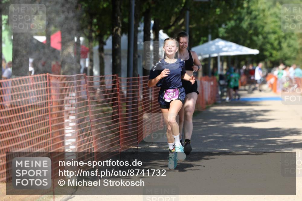 07.09.2025 - 19. Norderstedt Triathlon Michael Strokosch http://msf.ph/oto/8741732 07.09.2025 13:51:42 Laufen 324, 333, 1352 meine-sportfotos.de