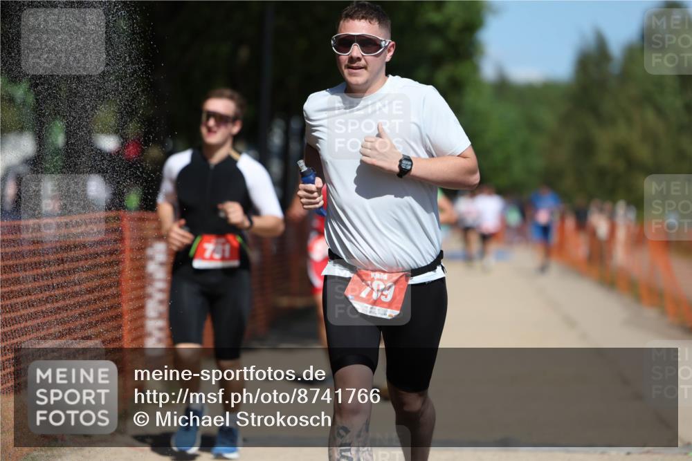 07.09.2025 - 19. Norderstedt Triathlon Michael Strokosch http://msf.ph/oto/8741766 07.09.2025 13:07:40 Laufen 709, 781, 788, 816, 1262 meine-sportfotos.de