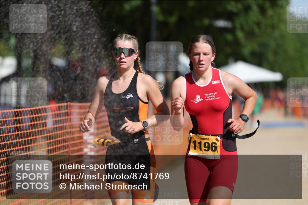 07.09.2025 - 19. Norderstedt Triathlon Michael Strokosch http://msf.ph/oto/8741769 07.09.2025 11:54:07 Laufen 1168, 1196 meine-sportfotos.de