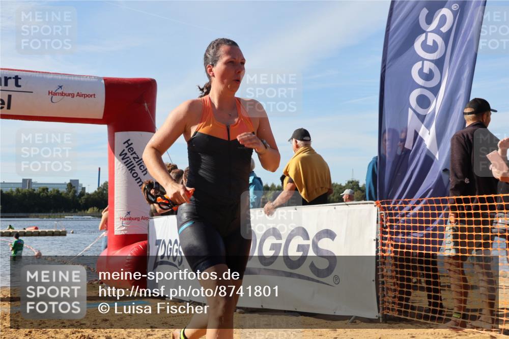 07.09.2025 - 19. Norderstedt Triathlon Luisa Fischer http://msf.ph/oto/8741801 07.09.2025 10:04:53 Schwimmen 1129 meine-sportfotos.de
