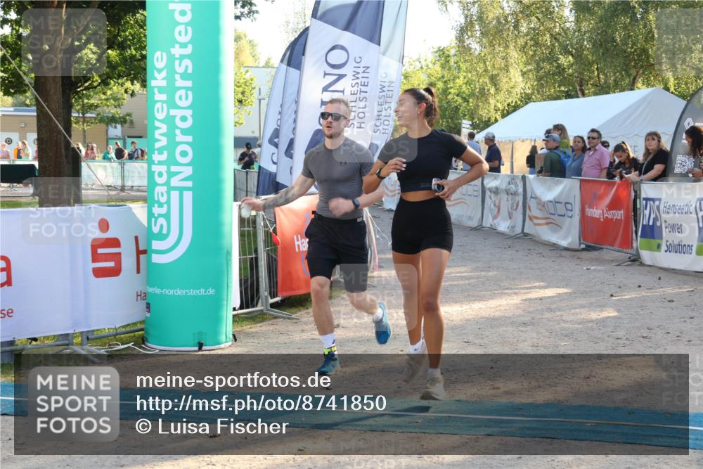 07.09.2025 - 19. Norderstedt Triathlon Luisa Fischer http://msf.ph/oto/8741850 07.09.2025 16:58:55 Ziel 951 meine-sportfotos.de