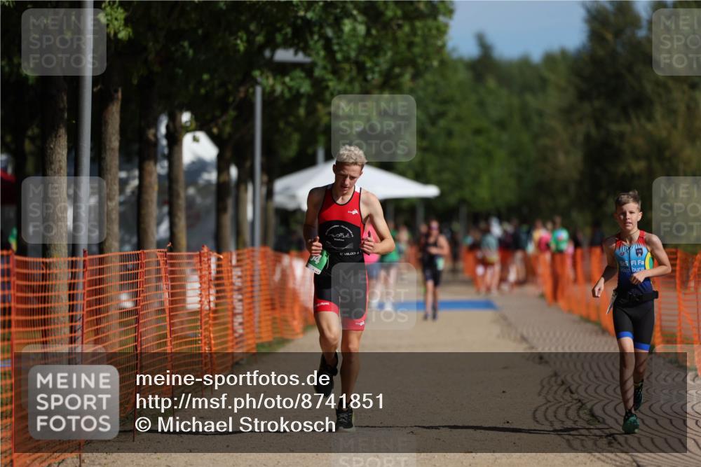 07.09.2025 - 19. Norderstedt Triathlon Michael Strokosch http://msf.ph/oto/8741851 07.09.2025 10:56:48 Laufen 98, 104 meine-sportfotos.de