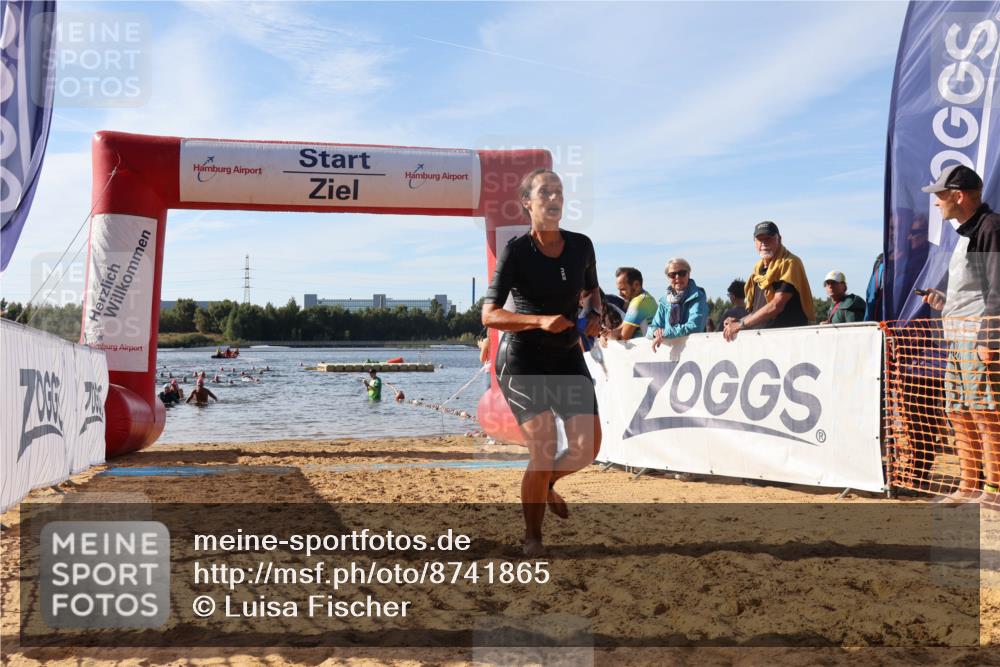 07.09.2025 - 19. Norderstedt Triathlon Luisa Fischer http://msf.ph/oto/8741865 07.09.2025 10:05:06 Schwimmen 1117 meine-sportfotos.de