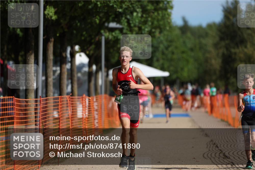 07.09.2025 - 19. Norderstedt Triathlon Michael Strokosch http://msf.ph/oto/8741890 07.09.2025 10:56:49 Laufen 98, 104 meine-sportfotos.de