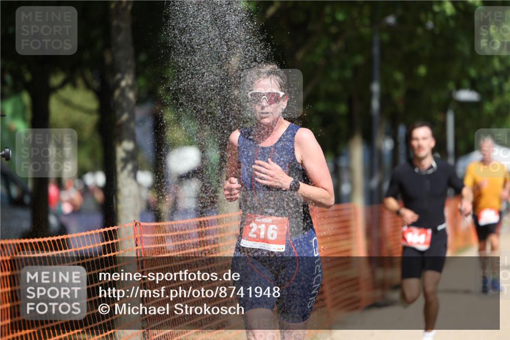 07.09.2025 - 19. Norderstedt Triathlon Michael Strokosch http://msf.ph/oto/8741948 07.09.2025 12:32:15 Laufen 164, 216, 234 meine-sportfotos.de