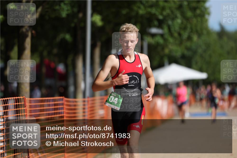 07.09.2025 - 19. Norderstedt Triathlon Michael Strokosch http://msf.ph/oto/8741983 07.09.2025 10:56:51 Laufen 98, 104 meine-sportfotos.de