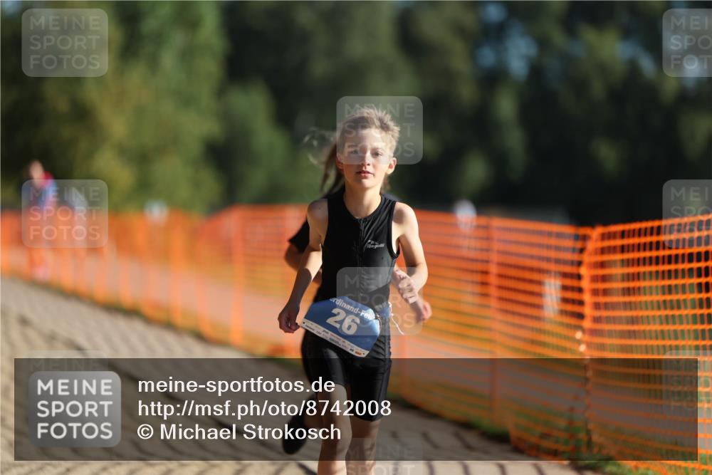 07.09.2025 - 19. Norderstedt Triathlon Michael Strokosch http://msf.ph/oto/8742008 07.09.2025 09:15:54 Laufen 21, 26 meine-sportfotos.de