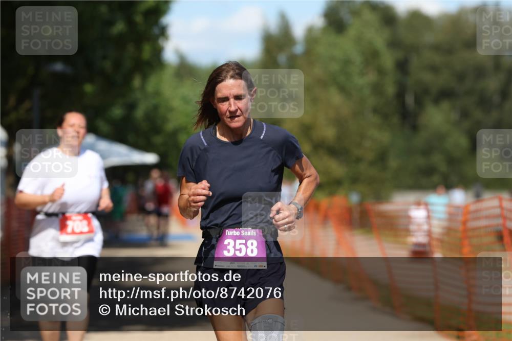 07.09.2025 - 19. Norderstedt Triathlon Michael Strokosch http://msf.ph/oto/8742076 07.09.2025 13:53:07 Laufen 358, 708 meine-sportfotos.de