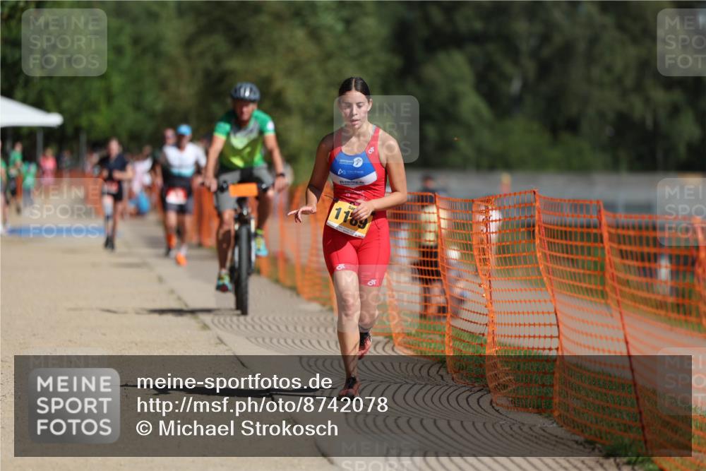 07.09.2025 - 19. Norderstedt Triathlon Michael Strokosch http://msf.ph/oto/8742078 07.09.2025 11:54:26 Laufen 238, 1189 meine-sportfotos.de