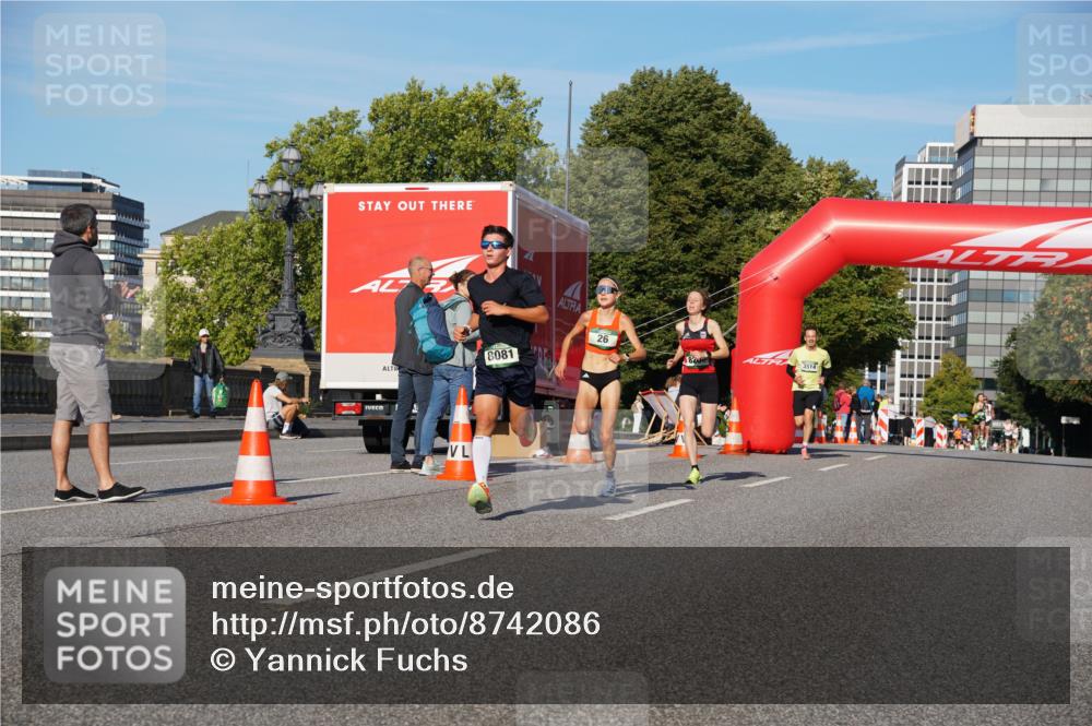 07.09.2025 - BARMER Alsterlauf Yannick Fuchs http://msf.ph/oto/8742086 07.09.2025 09:28:20 Laufen 8081, 26, 3514 meine-sportfotos.de