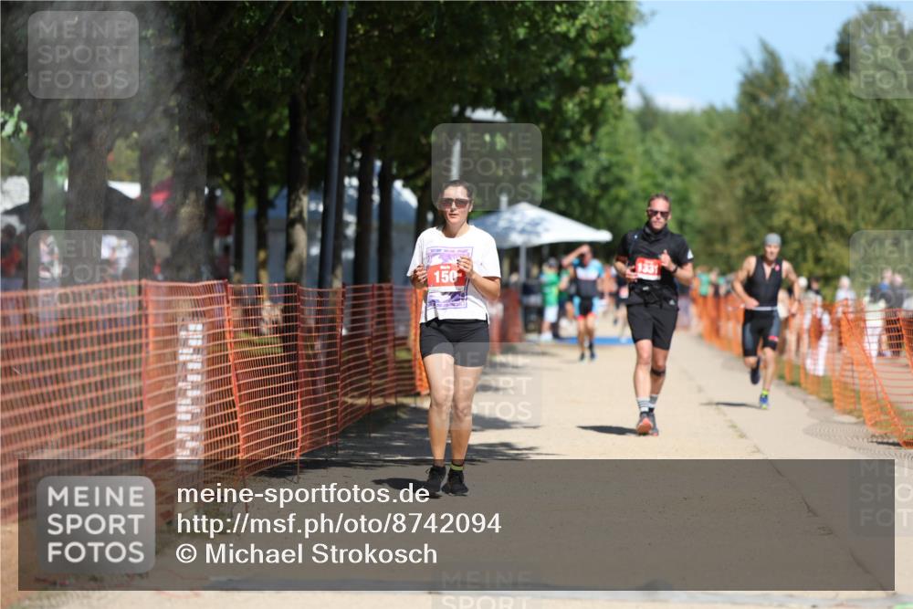07.09.2025 - 19. Norderstedt Triathlon Michael Strokosch http://msf.ph/oto/8742094 07.09.2025 13:08:00 Laufen 150, 698, 825, 1331 meine-sportfotos.de
