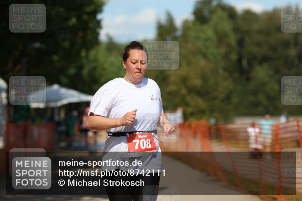 07.09.2025 - 19. Norderstedt Triathlon Michael Strokosch http://msf.ph/oto/8742111 07.09.2025 13:53:09 Laufen 358, 708 meine-sportfotos.de