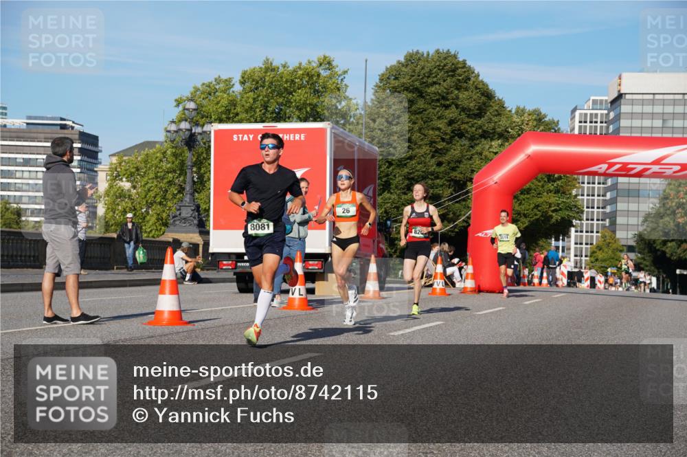 07.09.2025 - BARMER Alsterlauf Yannick Fuchs http://msf.ph/oto/8742115 07.09.2025 09:28:20 Laufen 8081, 26, 820, 3514 meine-sportfotos.de