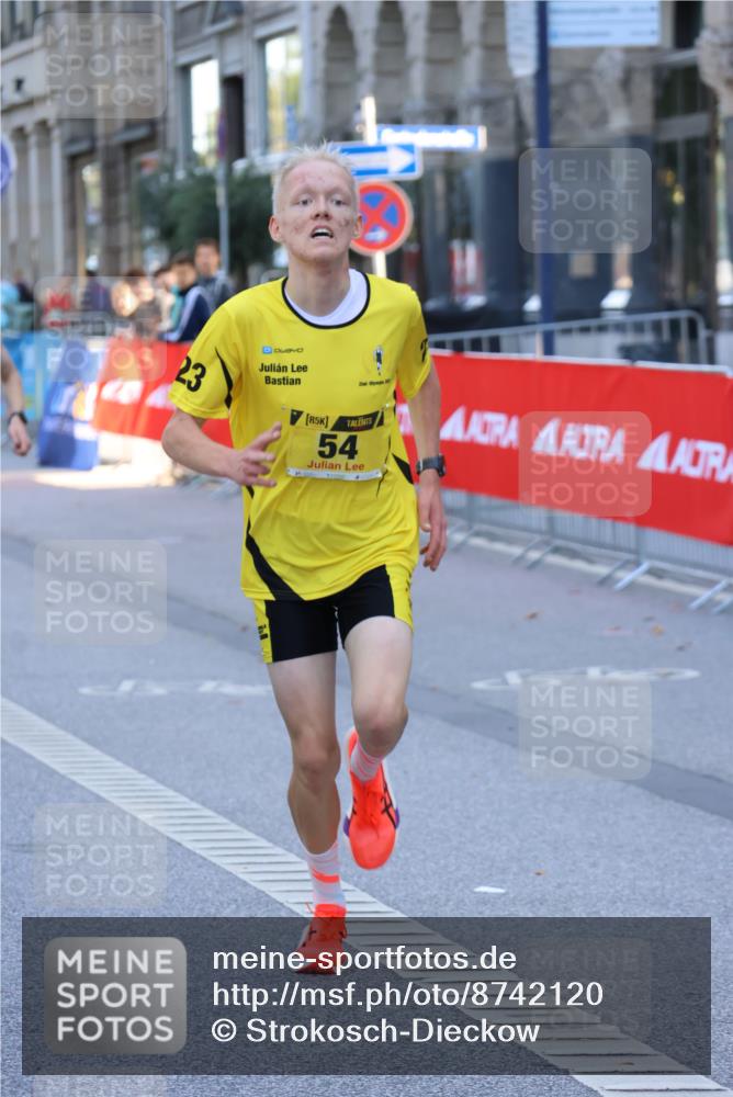 07.09.2025 - BARMER Alsterlauf Strokosch-Dieckow http://msf.ph/oto/8742120 07.09.2025 11:18:20 Ziel  meine-sportfotos.de