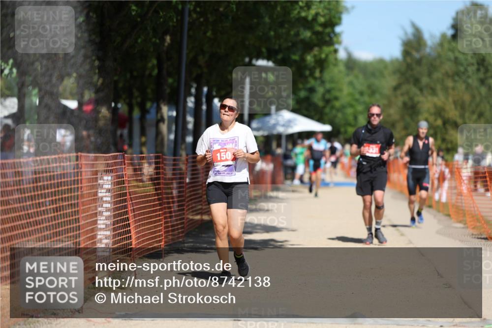 07.09.2025 - 19. Norderstedt Triathlon Michael Strokosch http://msf.ph/oto/8742138 07.09.2025 13:08:01 Laufen 150, 698, 1331 meine-sportfotos.de