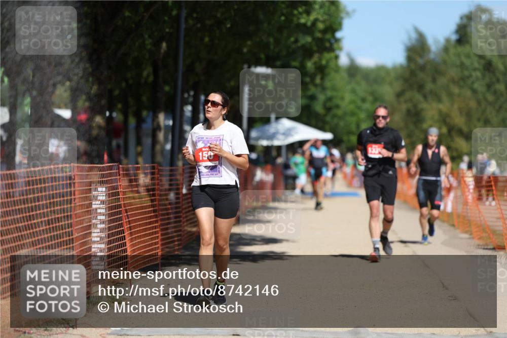 07.09.2025 - 19. Norderstedt Triathlon Michael Strokosch http://msf.ph/oto/8742146 07.09.2025 13:08:01 Laufen 150, 698, 1331 meine-sportfotos.de