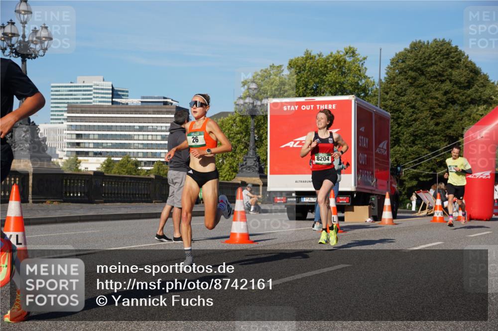 07.09.2025 - BARMER Alsterlauf Yannick Fuchs http://msf.ph/oto/8742161 07.09.2025 09:28:22 Laufen 26, 8204, 35 meine-sportfotos.de