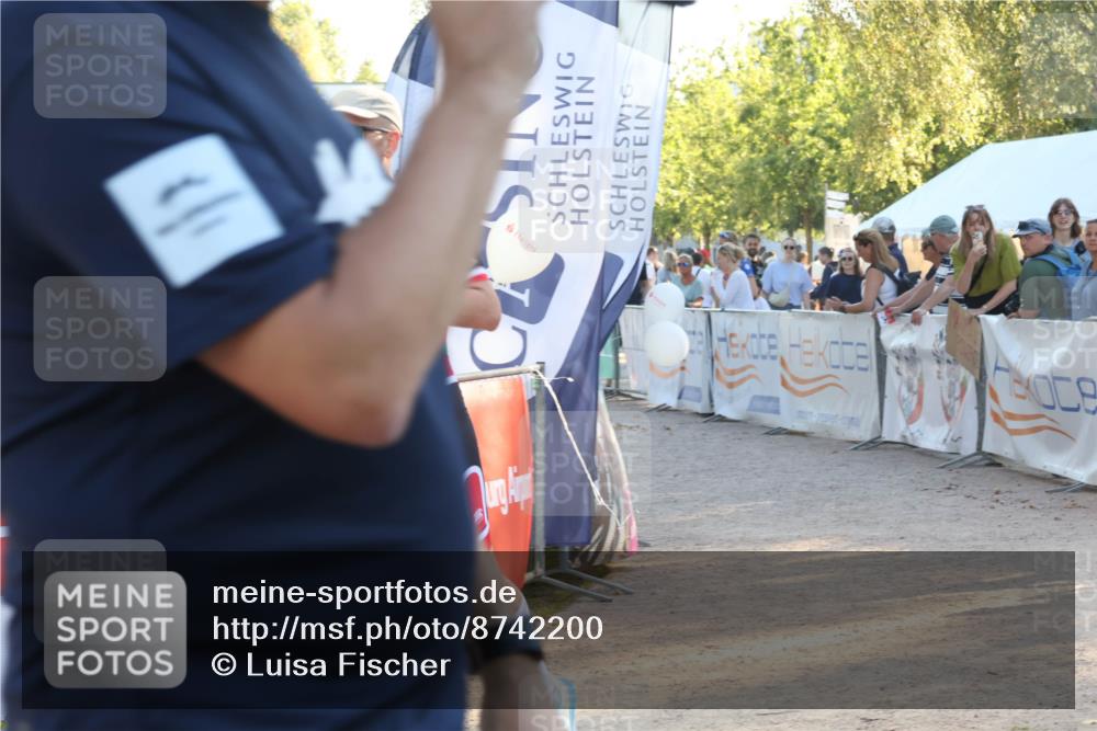 07.09.2025 - 19. Norderstedt Triathlon Luisa Fischer http://msf.ph/oto/8742200 07.09.2025 16:59:49 Ziel 414, 1429 meine-sportfotos.de