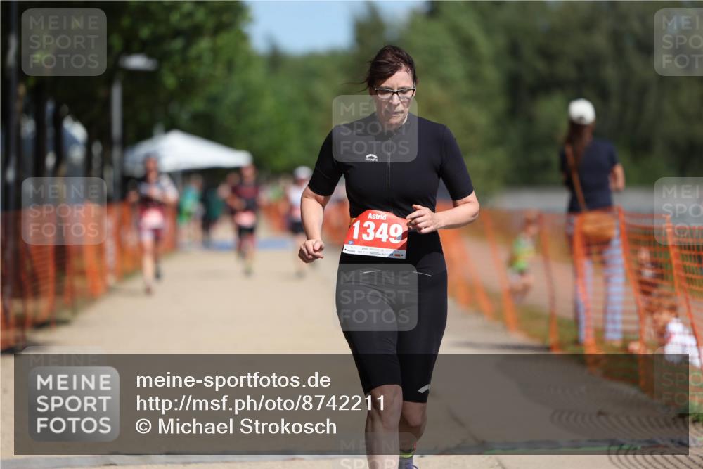 07.09.2025 - 19. Norderstedt Triathlon Michael Strokosch http://msf.ph/oto/8742211 07.09.2025 12:32:25 Laufen 234, 1349, 1386 meine-sportfotos.de