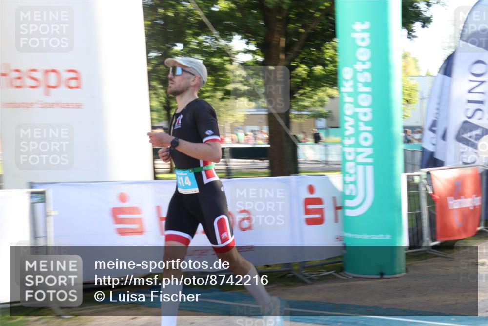 07.09.2025 - 19. Norderstedt Triathlon Luisa Fischer http://msf.ph/oto/8742216 07.09.2025 16:59:50 Ziel 414, 1429 meine-sportfotos.de