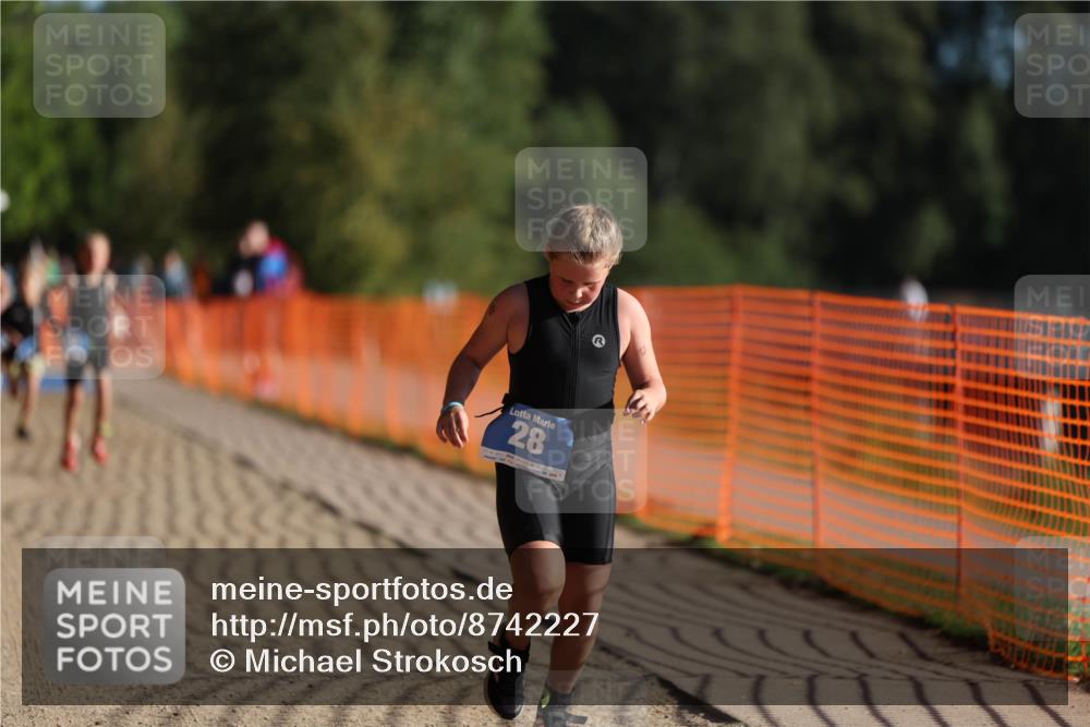 07.09.2025 - 19. Norderstedt Triathlon Michael Strokosch http://msf.ph/oto/8742227 07.09.2025 09:16:12 Laufen 28 meine-sportfotos.de