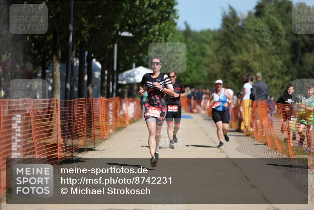 07.09.2025 - 19. Norderstedt Triathlon Michael Strokosch http://msf.ph/oto/8742231 07.09.2025 12:32:30 Laufen 779, 1370, 1386 meine-sportfotos.de