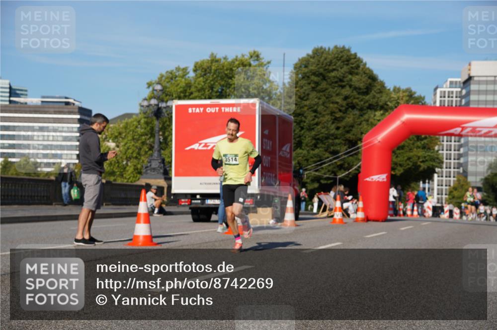 07.09.2025 - BARMER Alsterlauf Yannick Fuchs http://msf.ph/oto/8742269 07.09.2025 09:28:24 Laufen 3514 meine-sportfotos.de