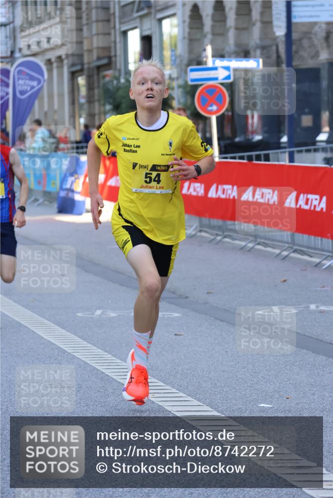 07.09.2025 - BARMER Alsterlauf Strokosch-Dieckow http://msf.ph/oto/8742272 07.09.2025 11:18:20 Ziel  meine-sportfotos.de