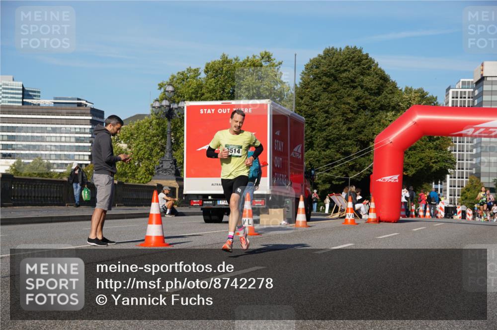 07.09.2025 - BARMER Alsterlauf Yannick Fuchs http://msf.ph/oto/8742278 07.09.2025 09:28:24 Laufen 2514 meine-sportfotos.de