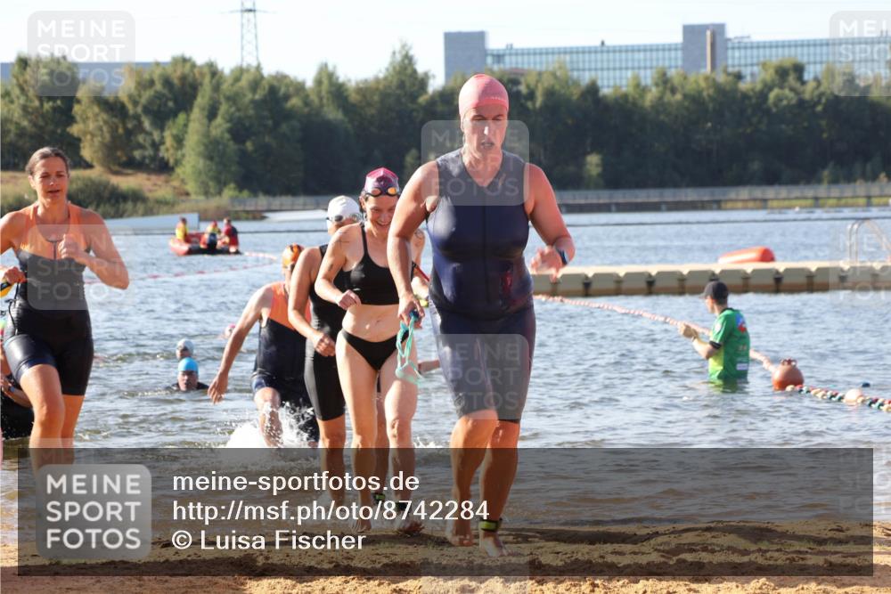 07.09.2025 - 19. Norderstedt Triathlon Luisa Fischer http://msf.ph/oto/8742284 07.09.2025 10:05:49 Schwimmen 1111, 1114, 1119, 1126, 1131, 1132, 1144 meine-sportfotos.de