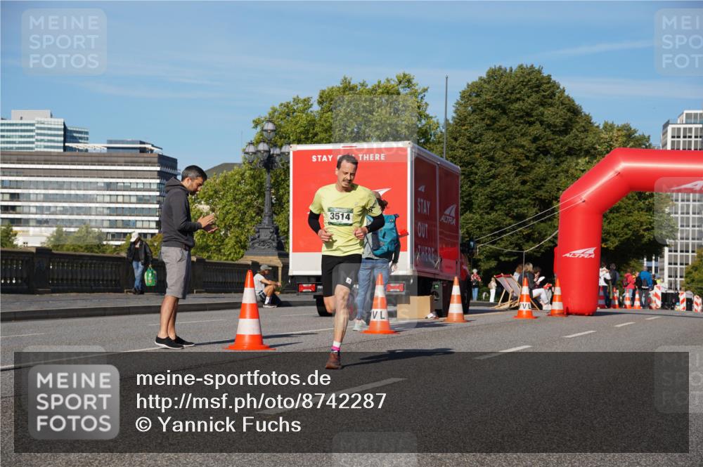07.09.2025 - BARMER Alsterlauf Yannick Fuchs http://msf.ph/oto/8742287 07.09.2025 09:28:24 Laufen 3514 meine-sportfotos.de
