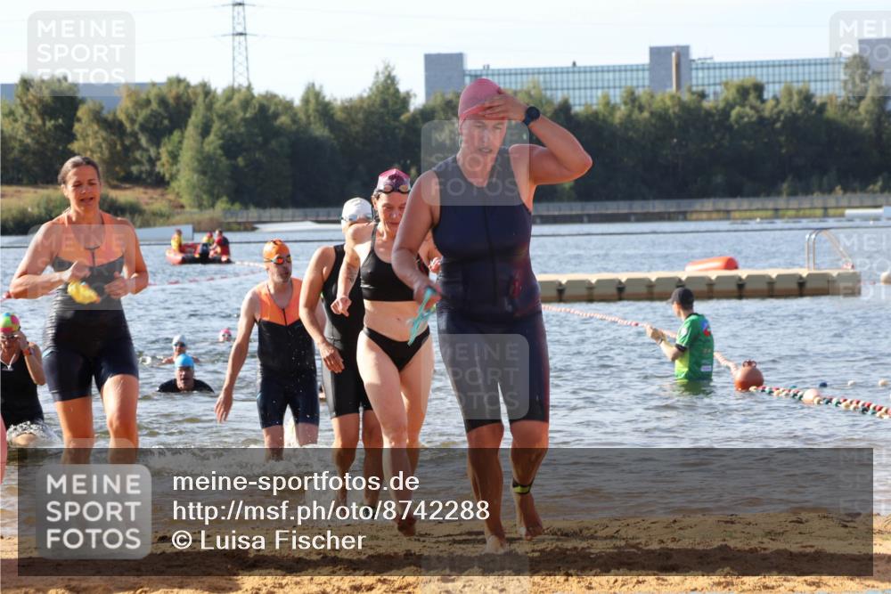 07.09.2025 - 19. Norderstedt Triathlon Luisa Fischer http://msf.ph/oto/8742288 07.09.2025 10:05:49 Schwimmen 1111, 1114, 1119, 1126, 1131, 1132, 1144 meine-sportfotos.de